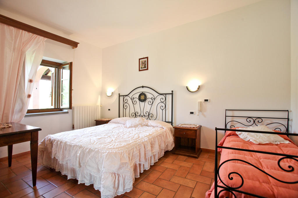 Agriturismo Da Lorena Marsiliana Habitación foto